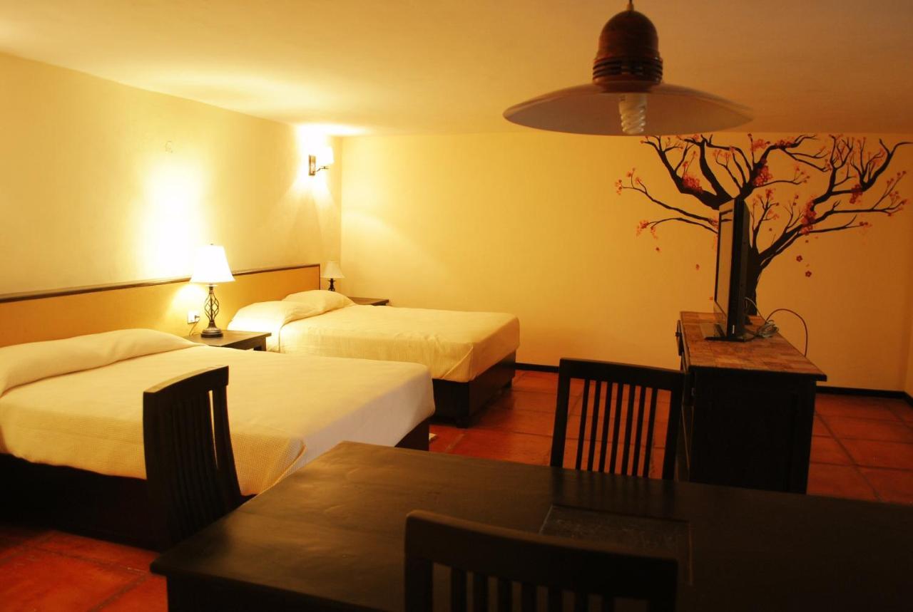 Hotel Calli Quetzalcoatl 乔卢拉 外观 照片