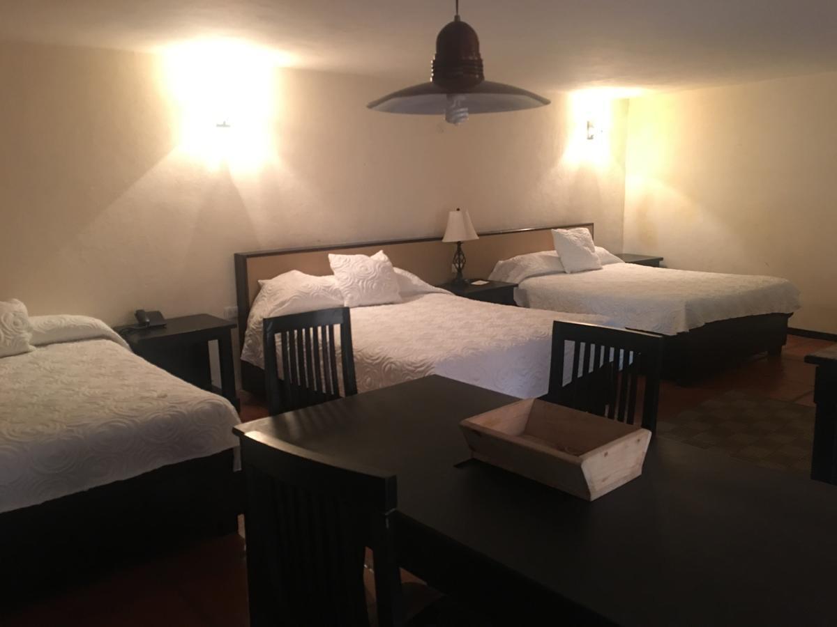 Hotel Calli Quetzalcoatl 乔卢拉 外观 照片